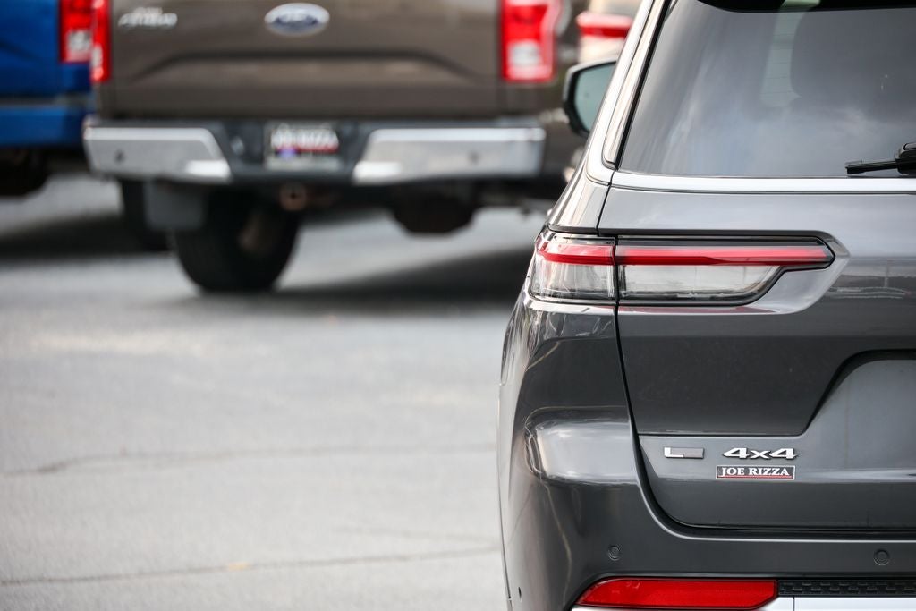 2022 Jeep Grand Cherokee L Summit