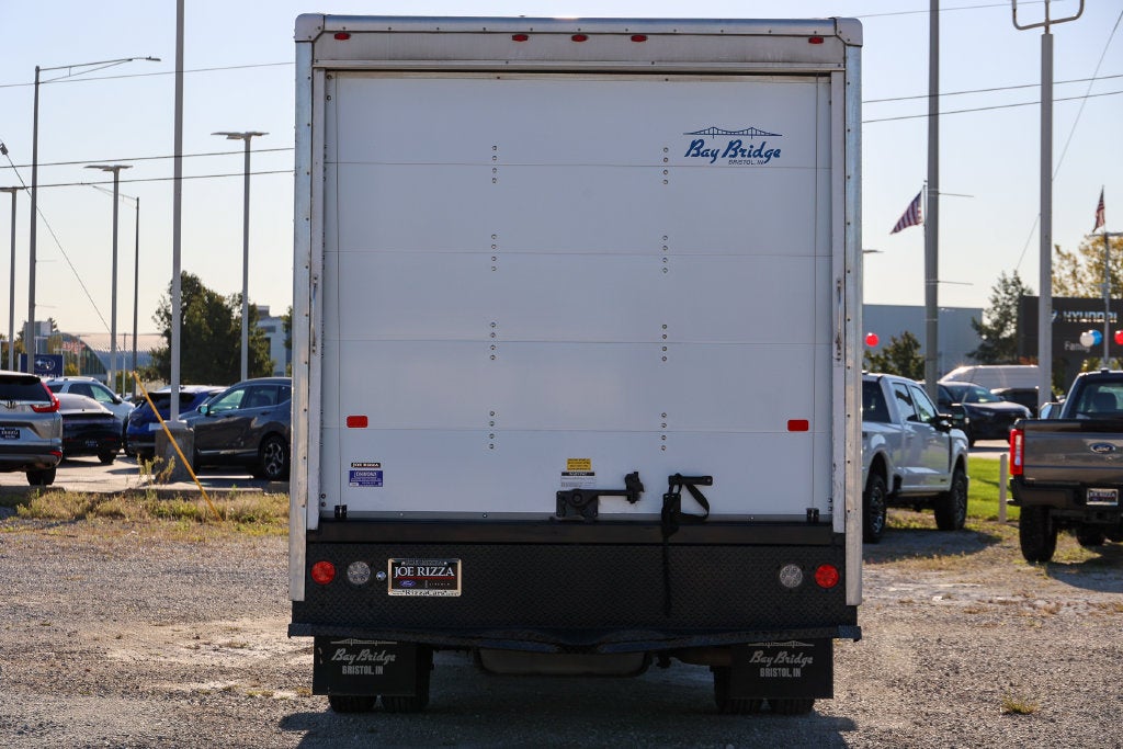 2024 Ford E-350SD Base Cutaway
