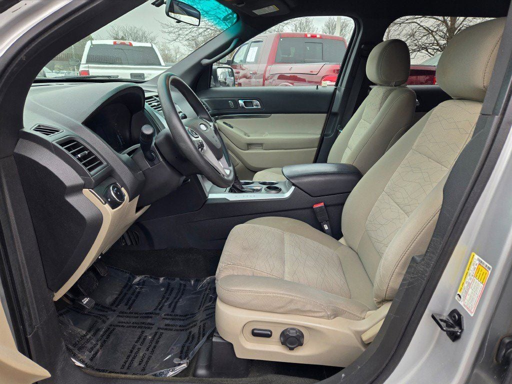 2013 Ford Explorer Base