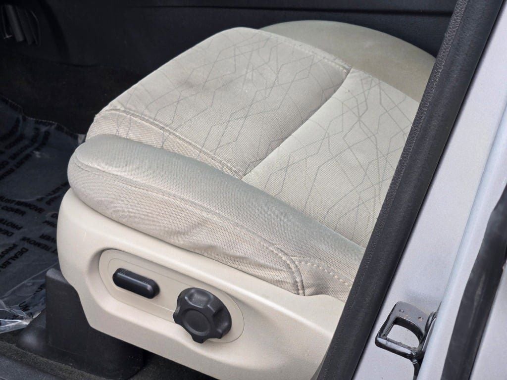 2013 Ford Explorer Base