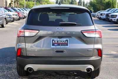 2022 Ford Escape Hybrid SE