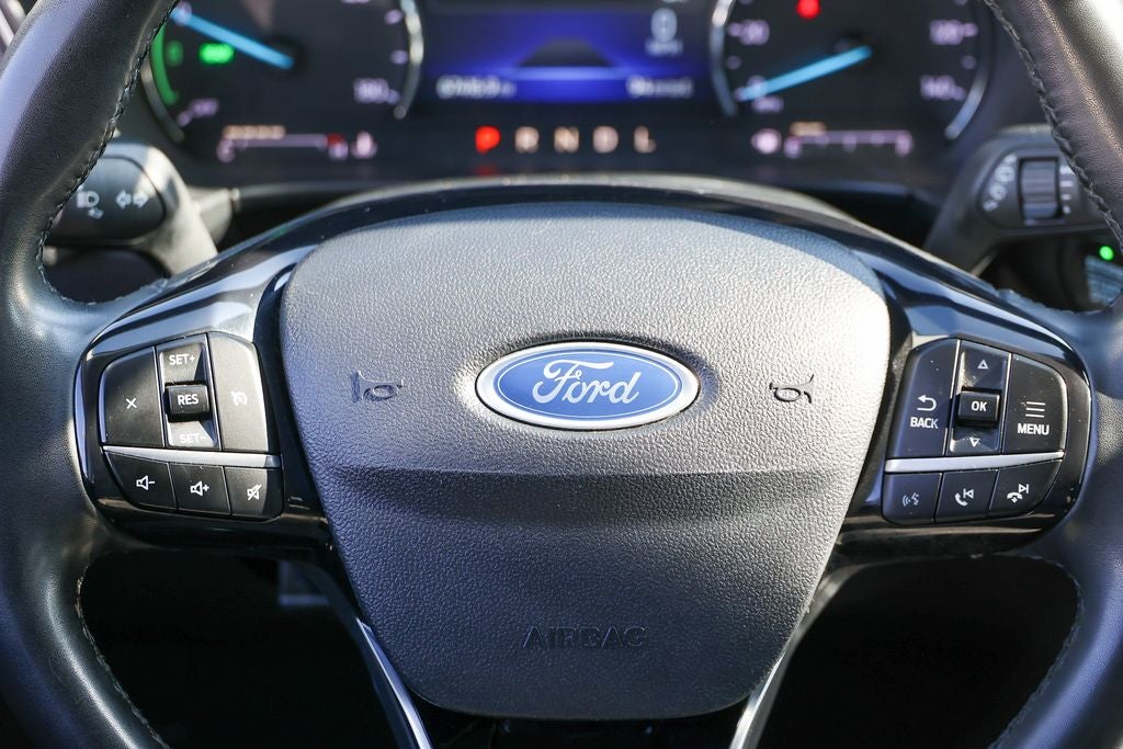 2022 Ford Escape Hybrid SE