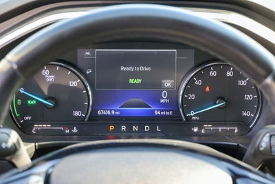 2022 Ford Escape Hybrid SE