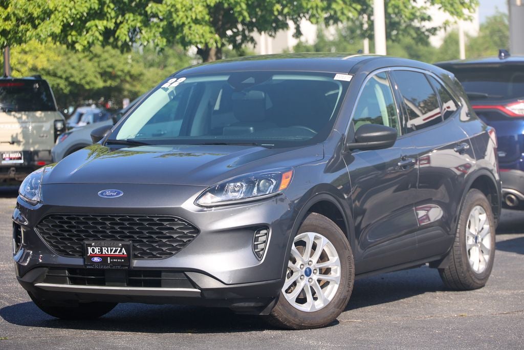 2022 Ford Escape Hybrid SE