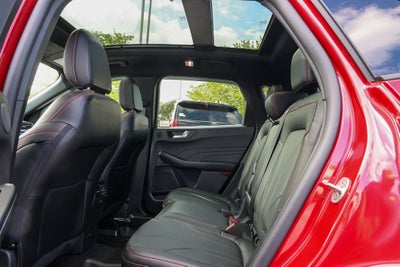 2025 Ford Escape ST-Line Elite