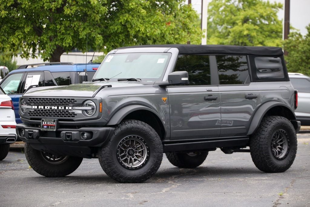2022 Ford Bronco Badlands