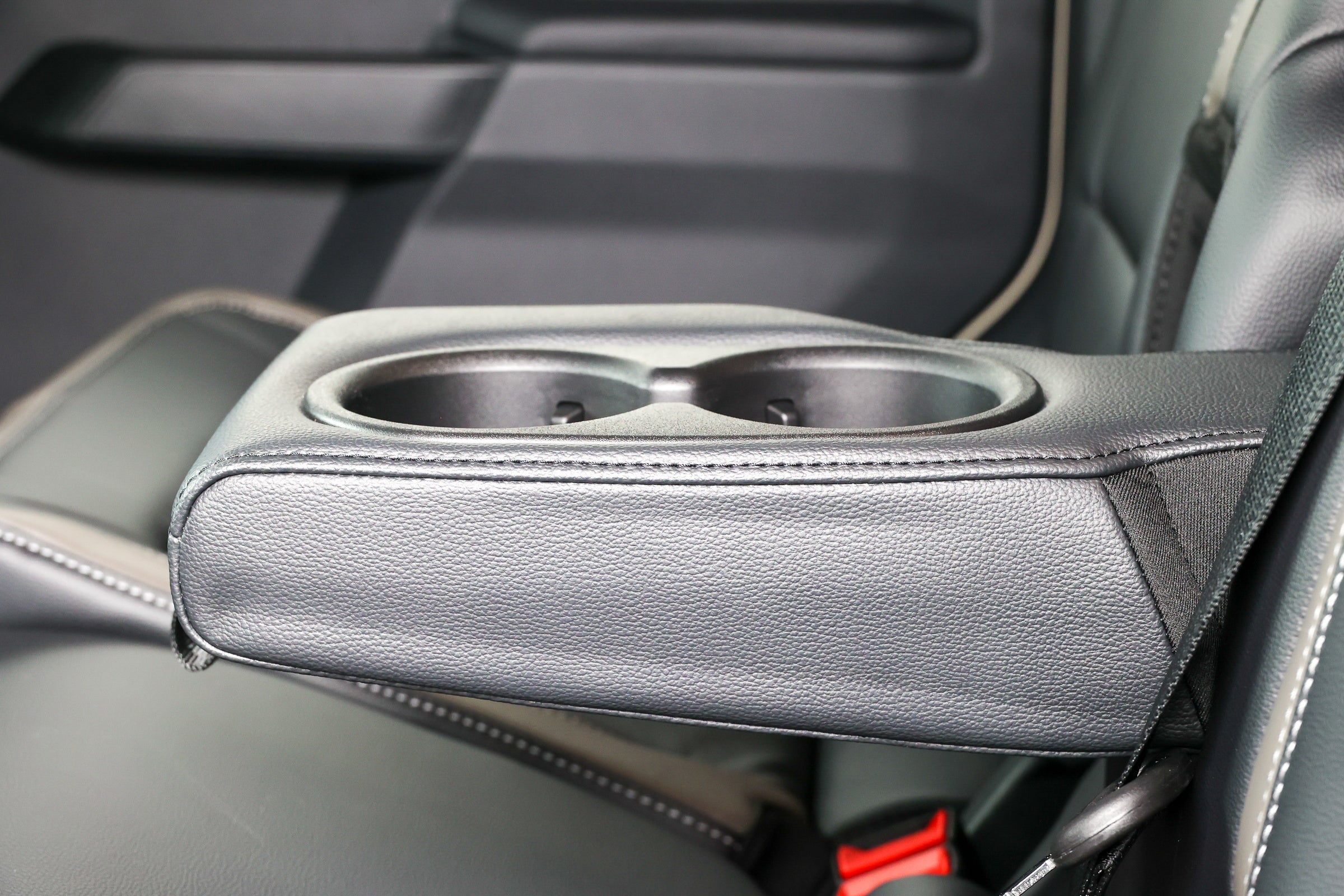 2026 Ford Bronco Outer Banks Coastal Package