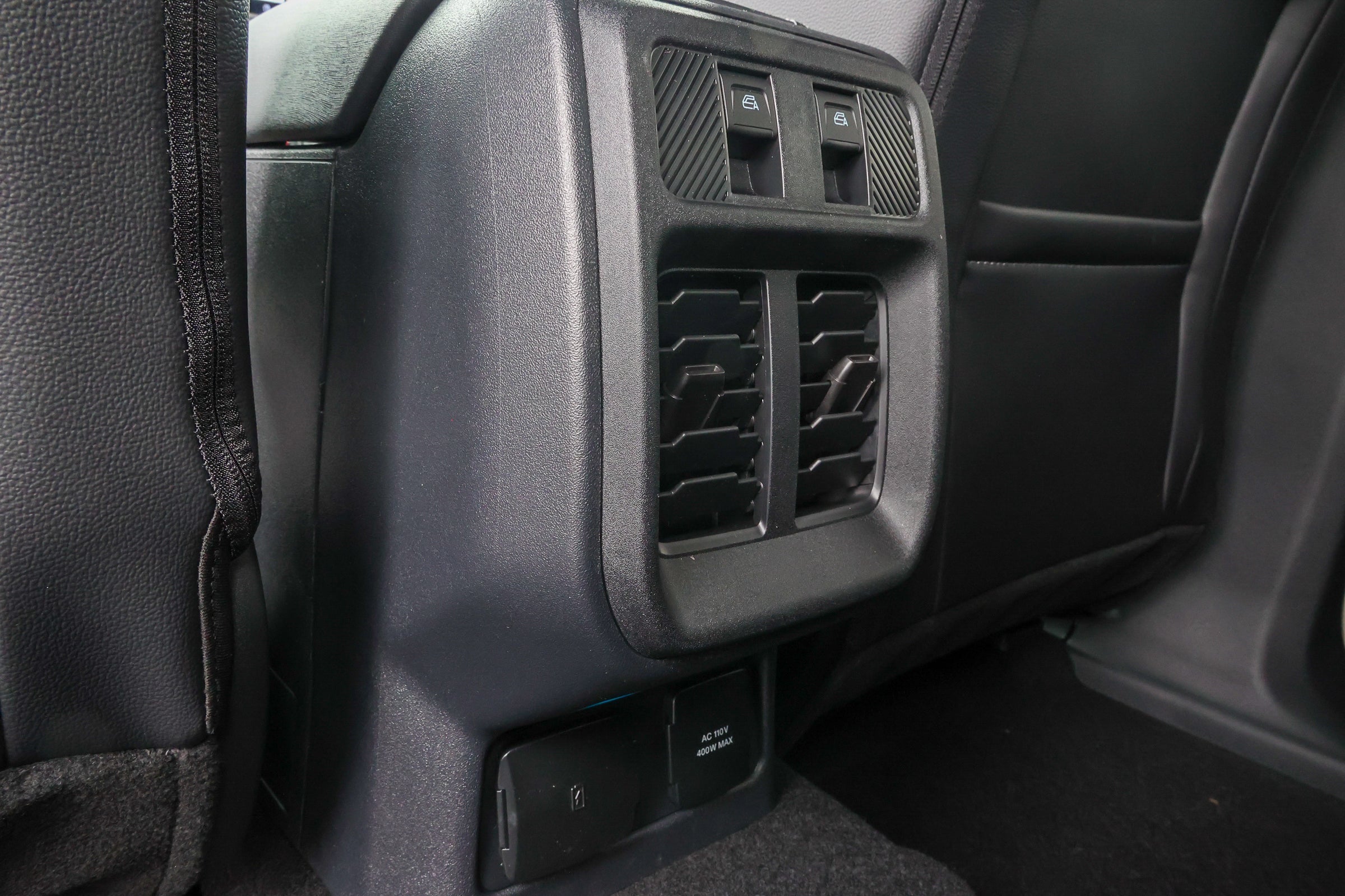 2026 Ford Bronco Outer Banks Coastal Package