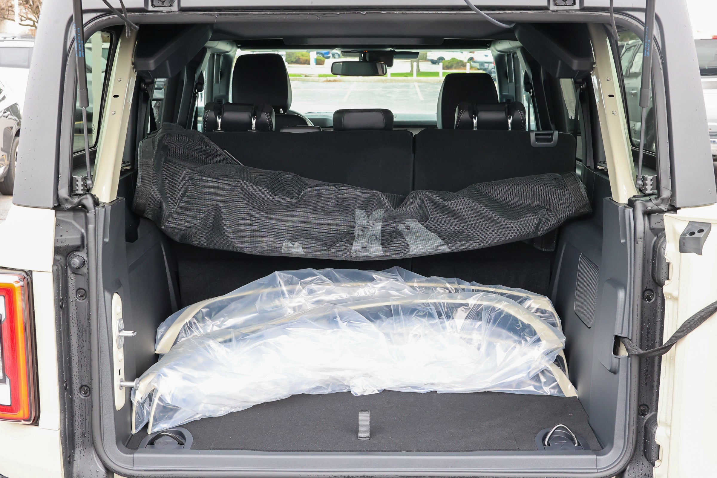 2026 Ford Bronco Outer Banks Coastal Package