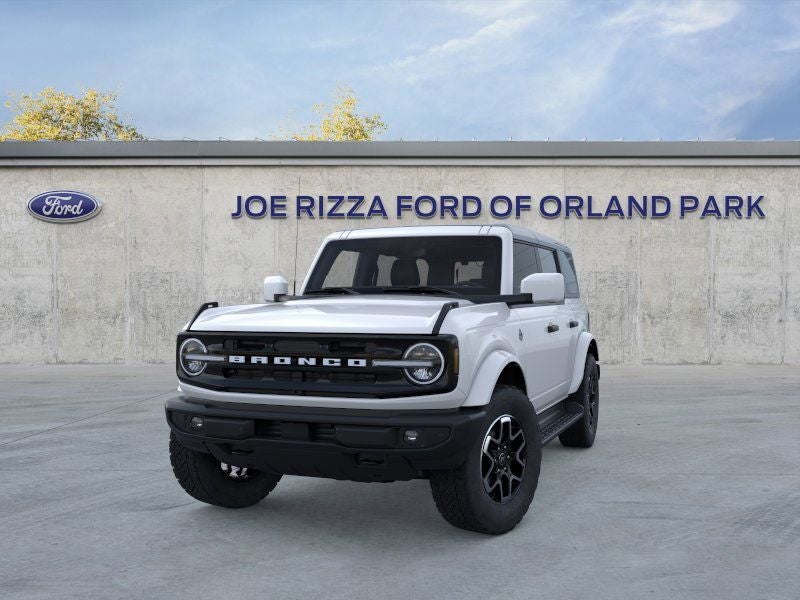 2026 Ford Bronco Outer Banks Matte Black Package