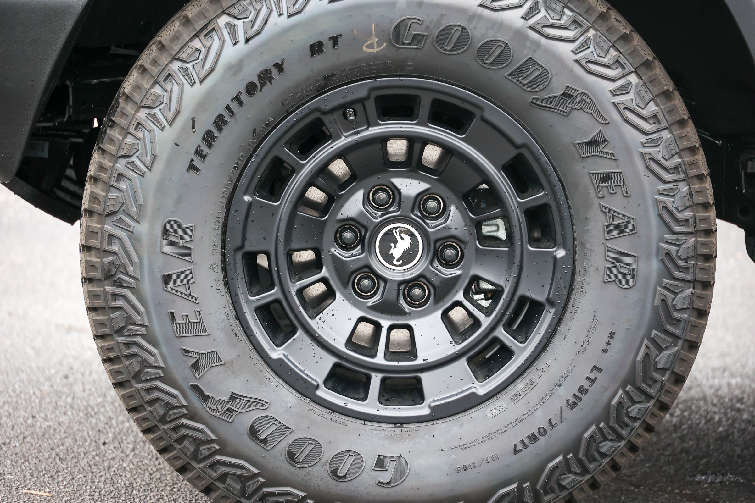 2026 Ford Bronco Outer Banks Matte Black Package