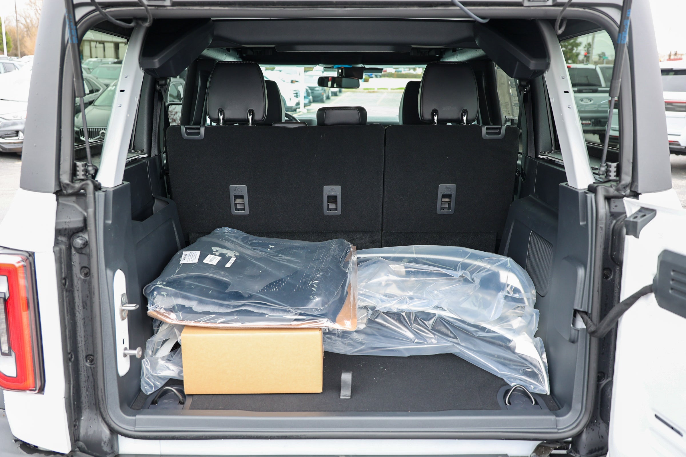 2026 Ford Bronco Outer Banks Matte Black Package