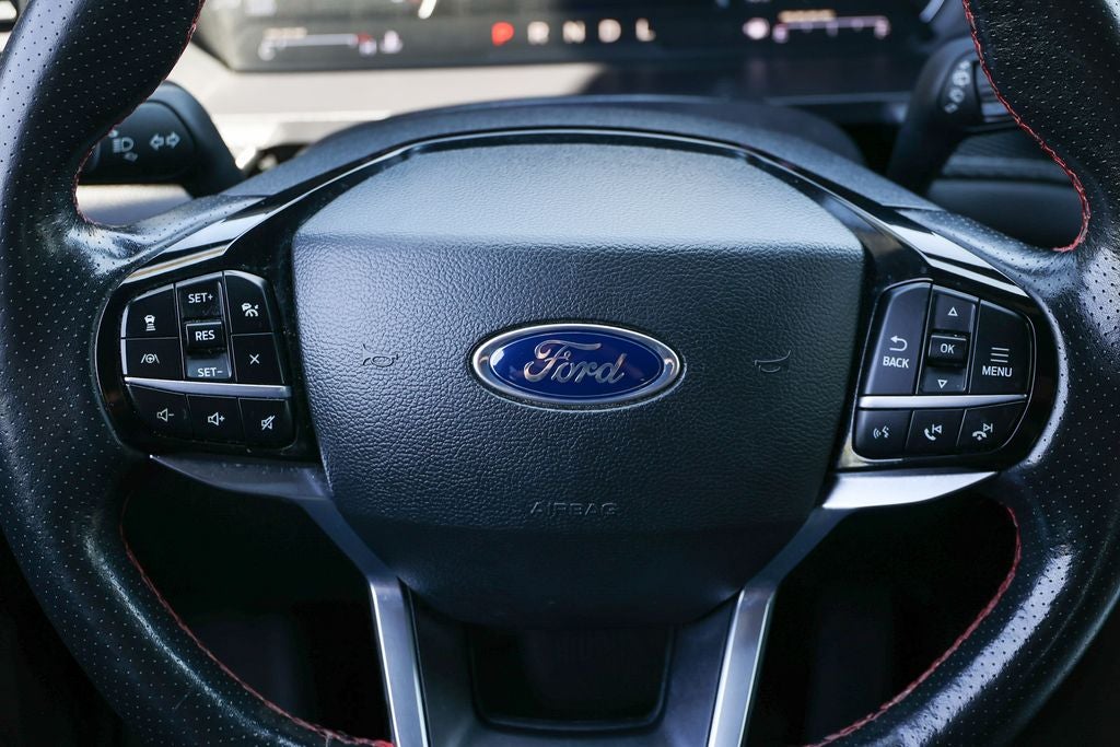 2022 Ford Explorer ST-Line