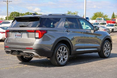 2025 Ford Explorer Platinum