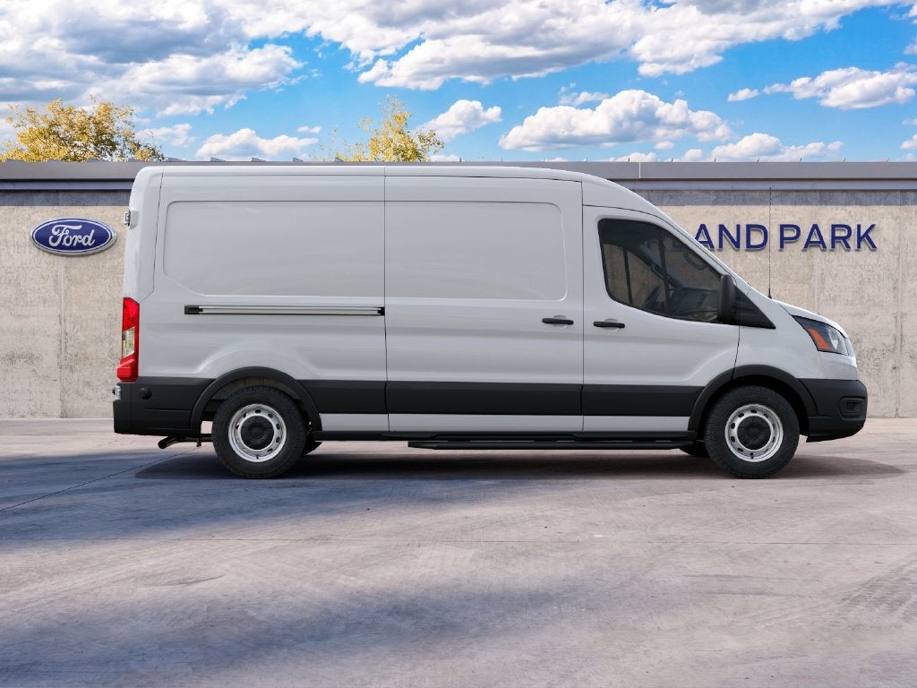 2027 Ford Transit-250 Base