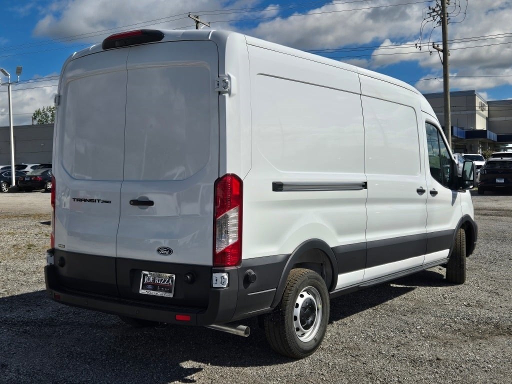 2026 Ford Transit-250 Base