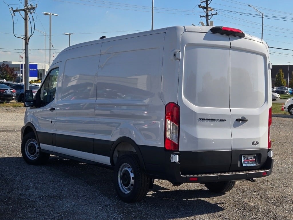 2026 Ford Transit-250 Base
