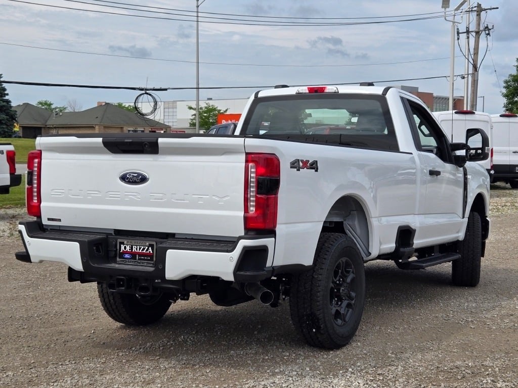 2025 Ford F-350SD XL