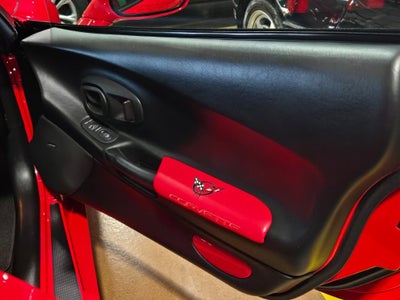 2002 Chevrolet Corvette Base