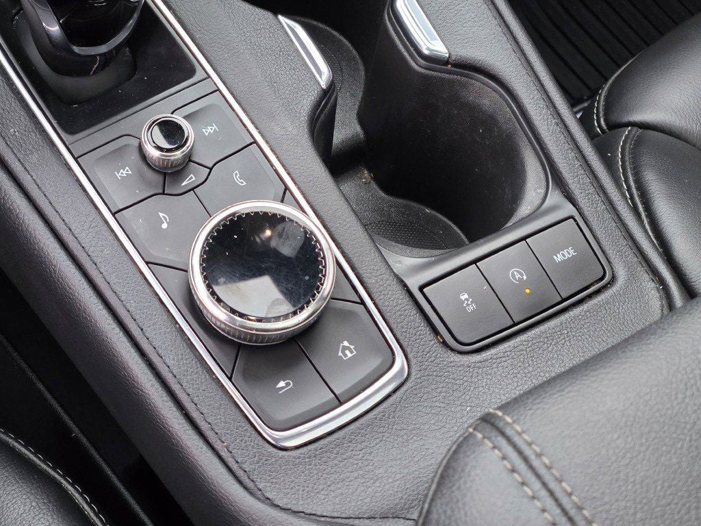 2021 Cadillac XT4 Premium Luxury