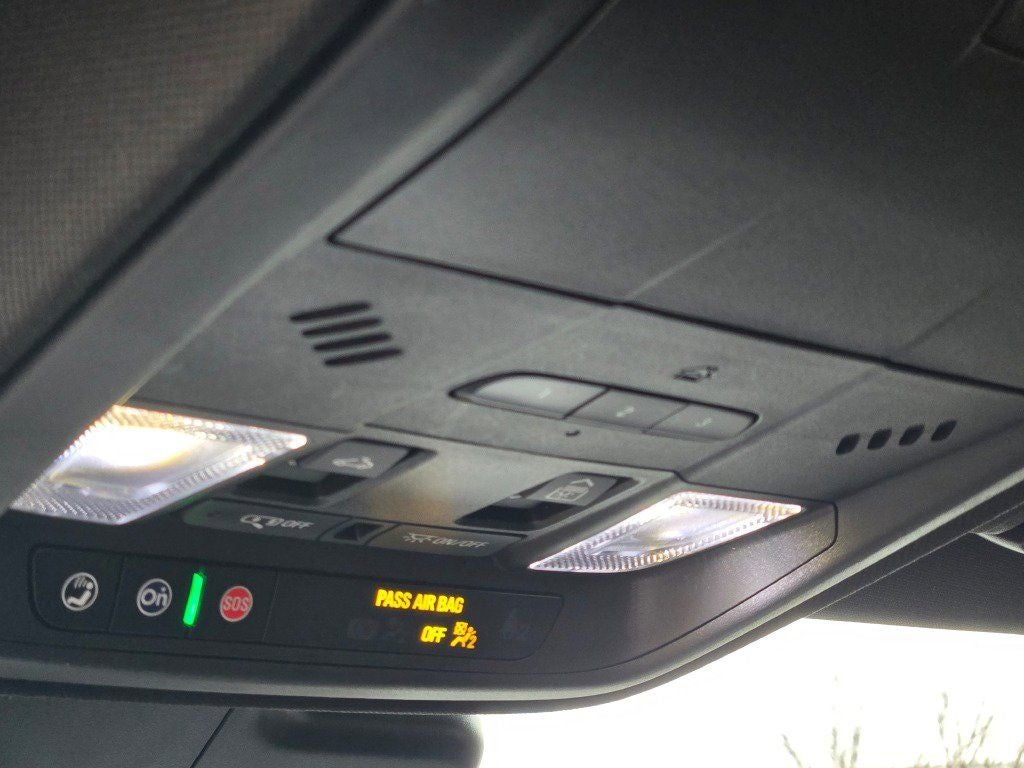 2021 Cadillac XT4 Premium Luxury