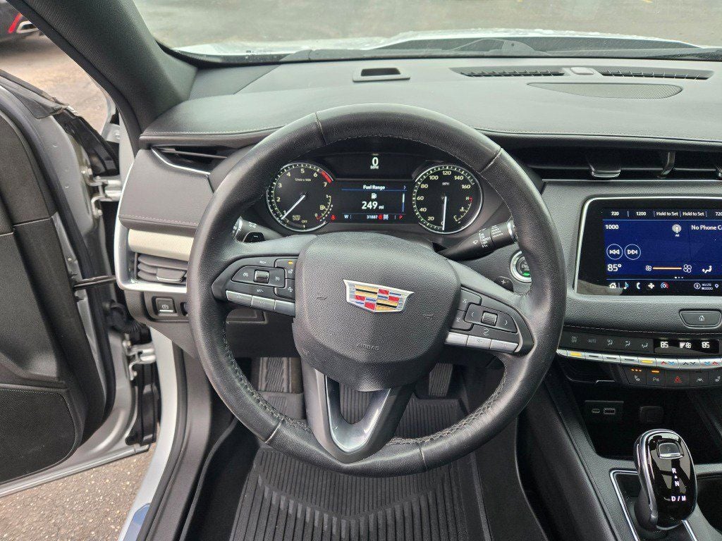 2021 Cadillac XT4 Premium Luxury