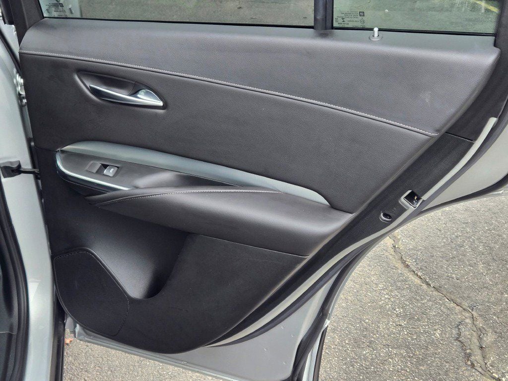 2021 Cadillac XT4 Premium Luxury