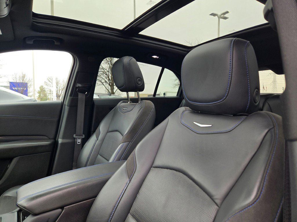 2024 Cadillac XT4 Sport