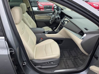 2023 Cadillac XT5 Premium Luxury