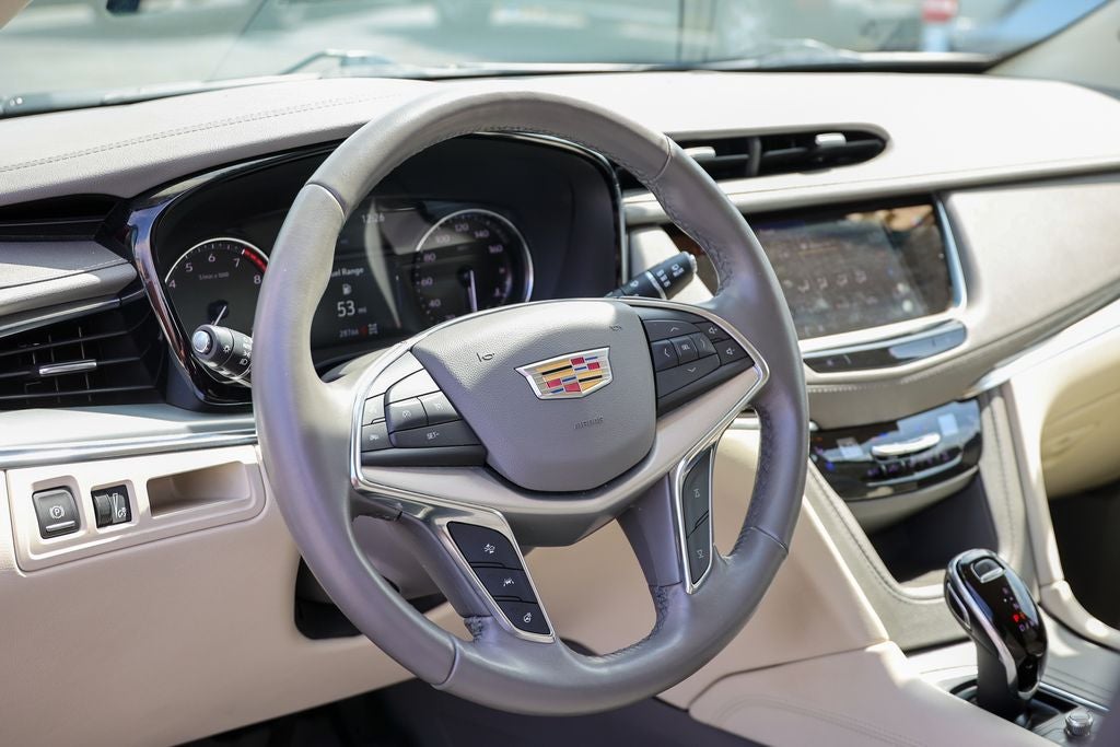 2021 Cadillac XT5 Premium Luxury
