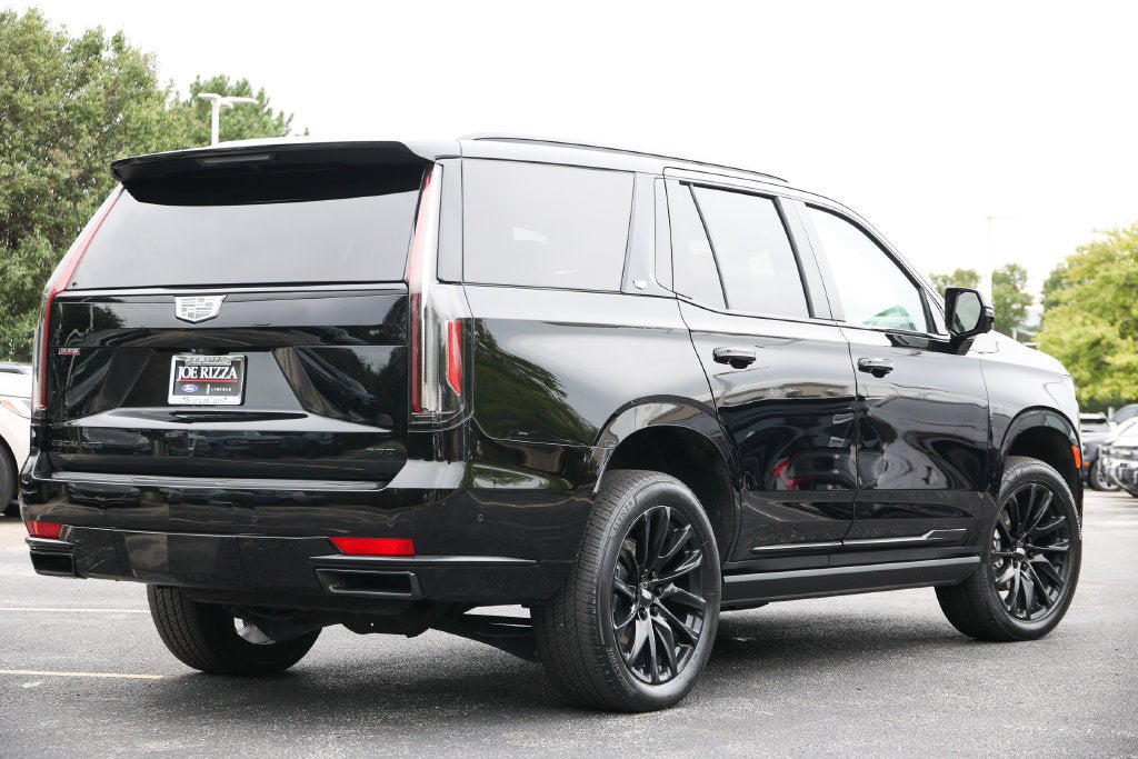 2023 Cadillac Escalade Sport
