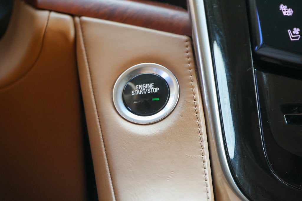 2015 Cadillac Escalade Platinum Edition