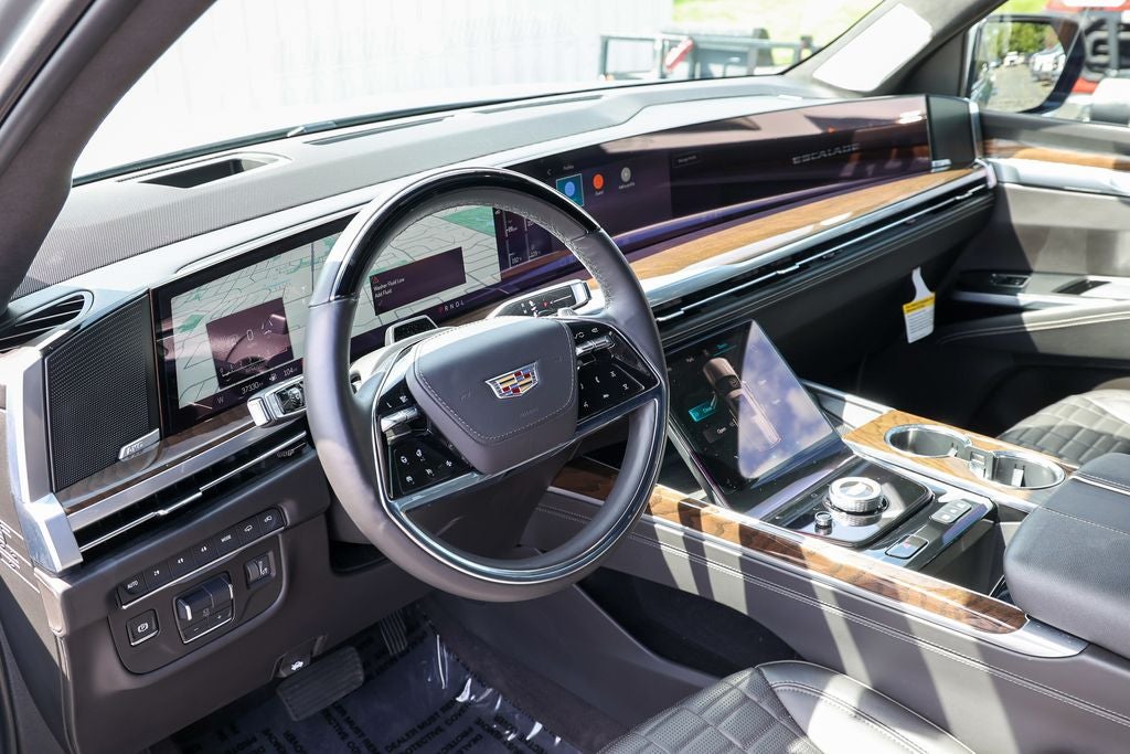 2025 Cadillac Escalade ESV Premium Luxury Platinum