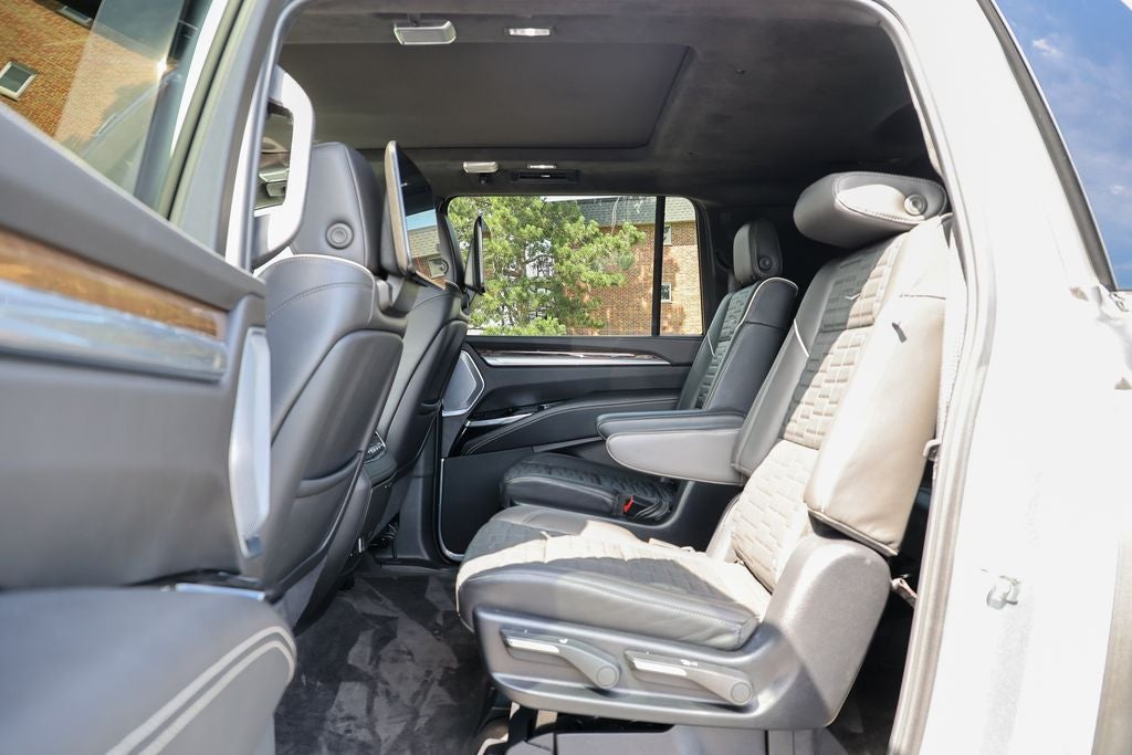 2025 Cadillac Escalade ESV Premium Luxury Platinum