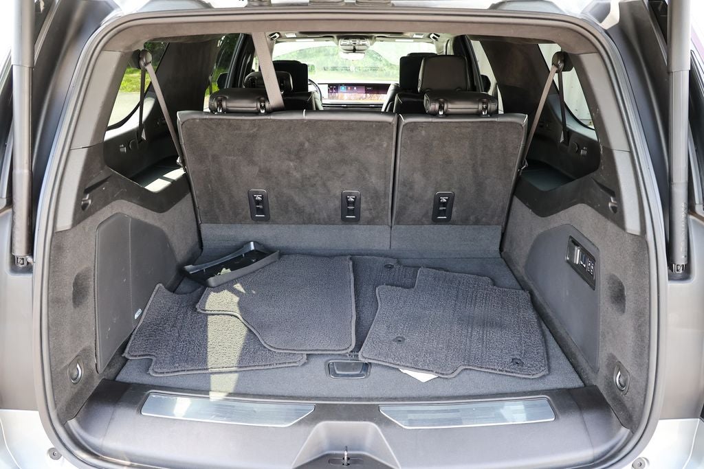 2025 Cadillac Escalade ESV Premium Luxury Platinum