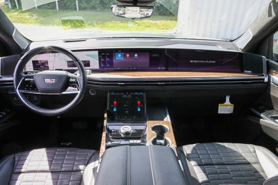 2025 Cadillac Escalade ESV Premium Luxury Platinum