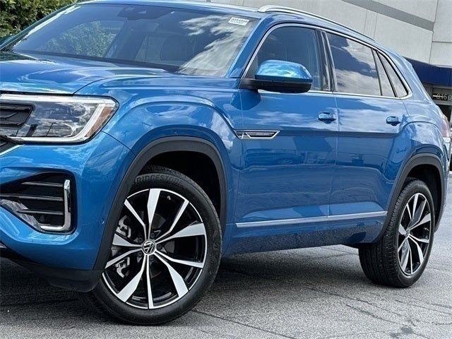 2024 Volkswagen Atlas Cross Sport 2.0T SEL Premium R-Line