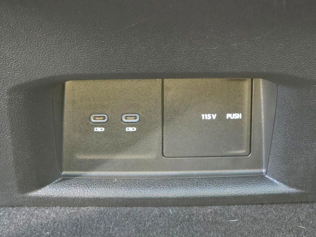 2023 Volkswagen Atlas Cross Sport 2.0T SEL R-Line