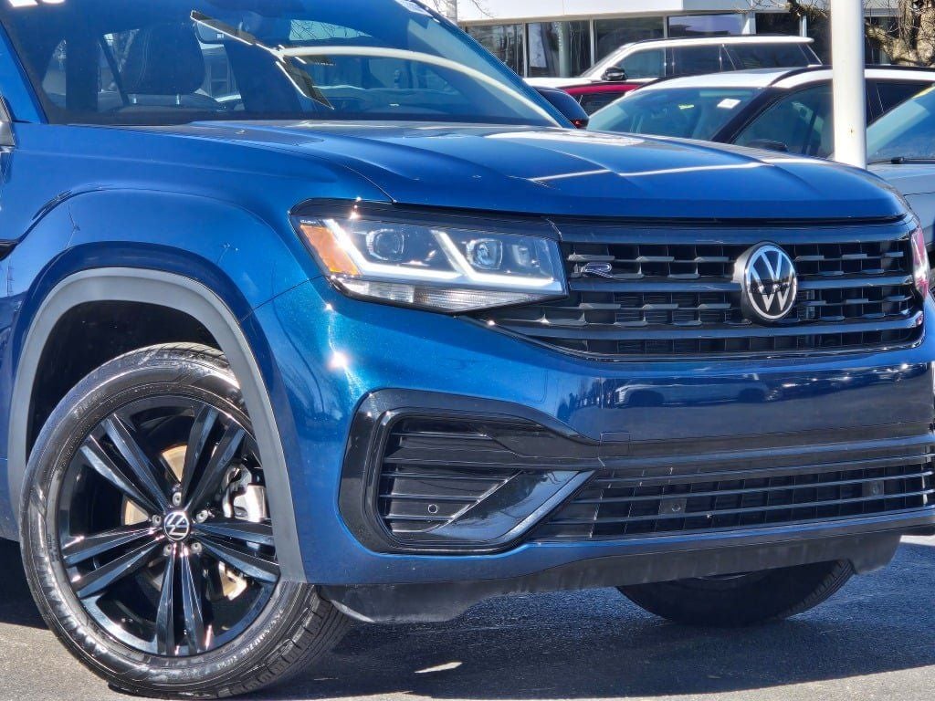 2023 Volkswagen Atlas Cross Sport 2.0T SEL R-Line