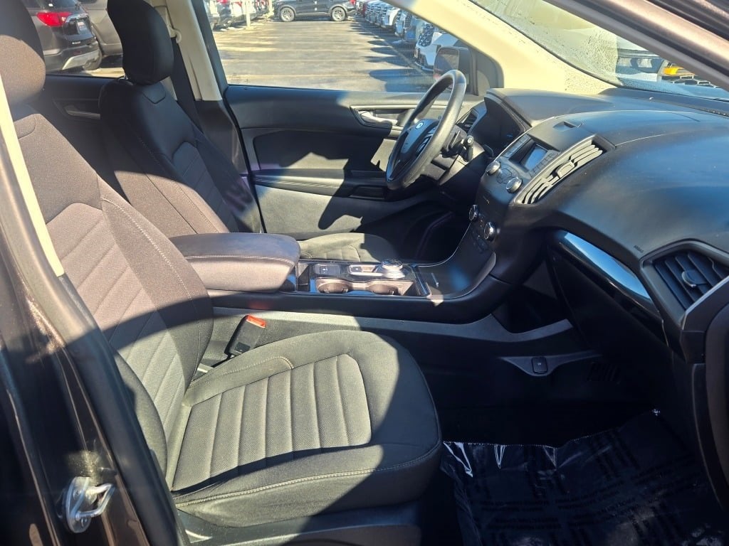 2019 Ford Edge SE