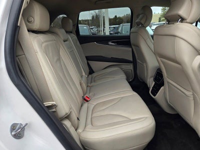 2019 Lincoln Nautilus Select