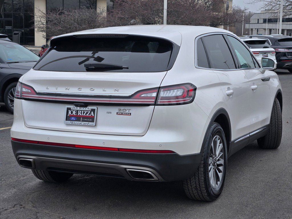2019 Lincoln Nautilus Select