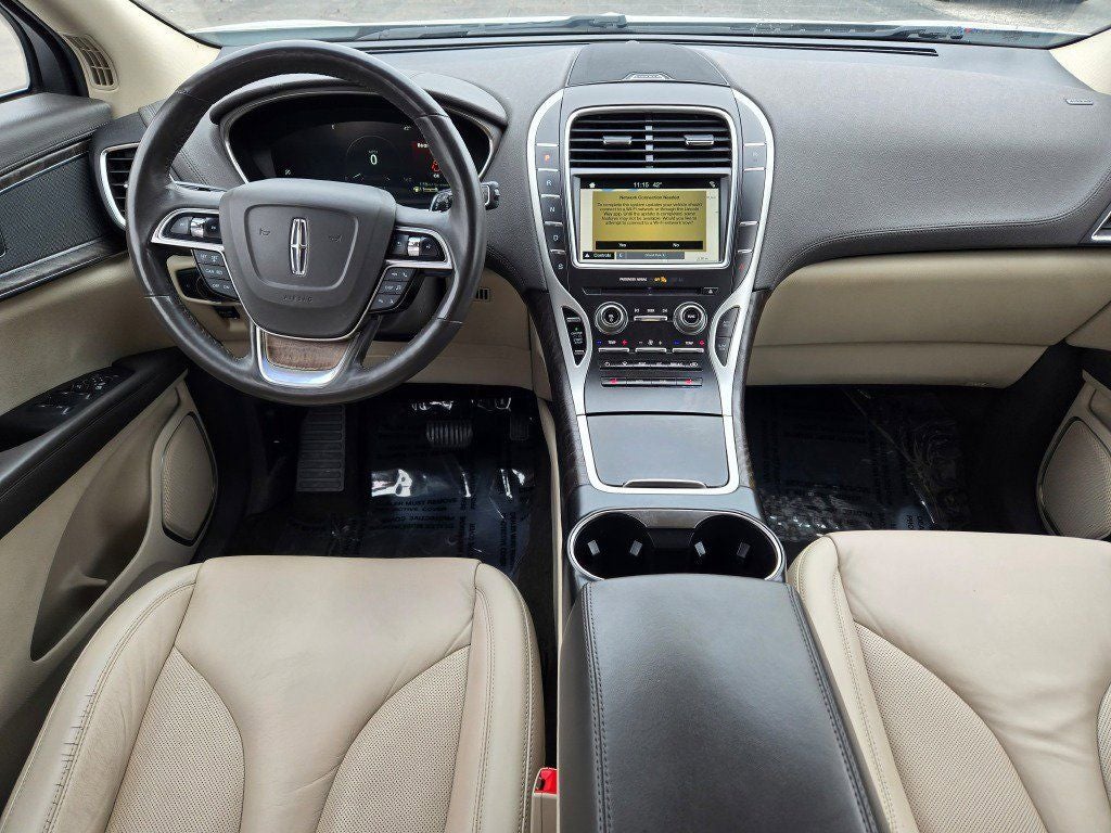 2019 Lincoln Nautilus Select