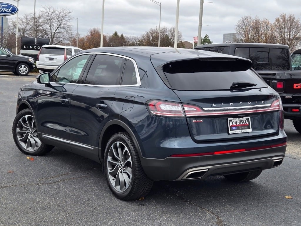 2021 Lincoln Nautilus Reserve