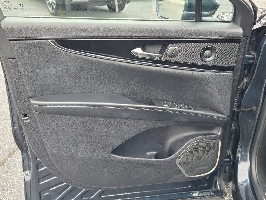 2021 Lincoln Nautilus Reserve