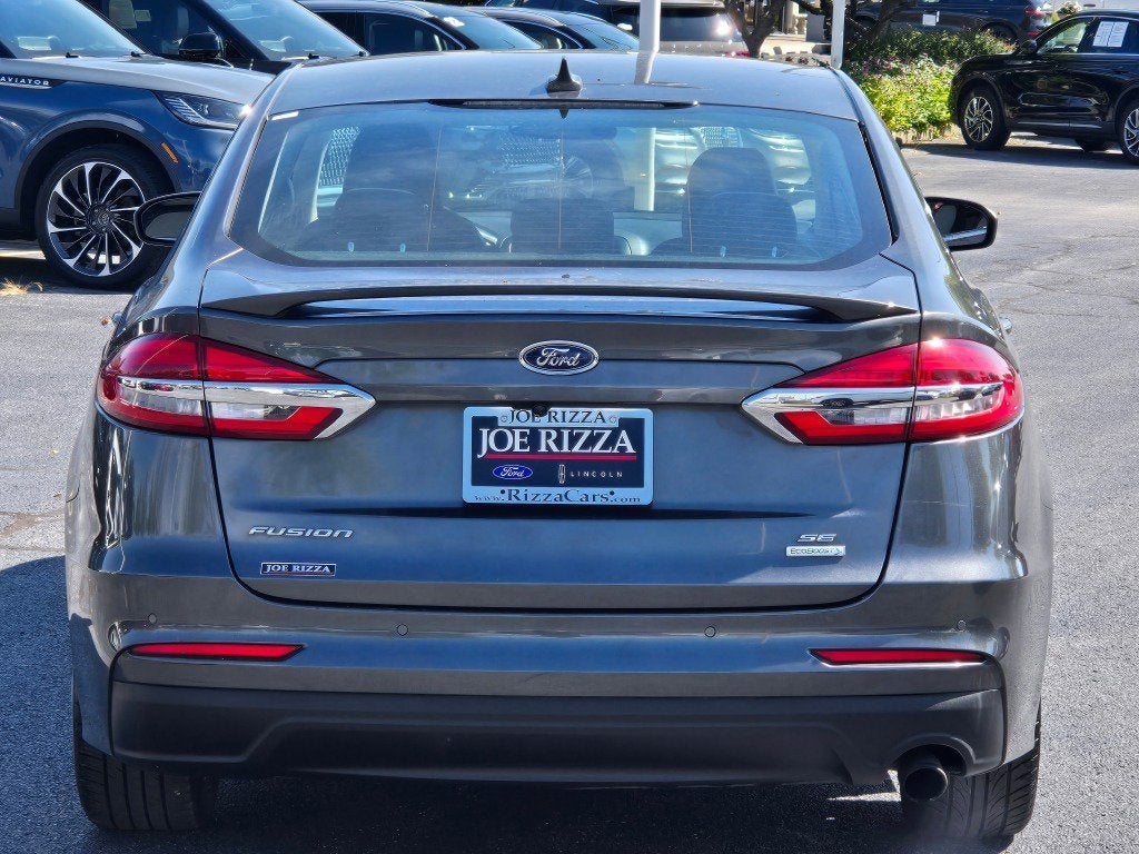 2020 Ford Fusion SE