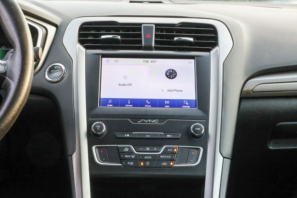 2020 Ford Fusion SE