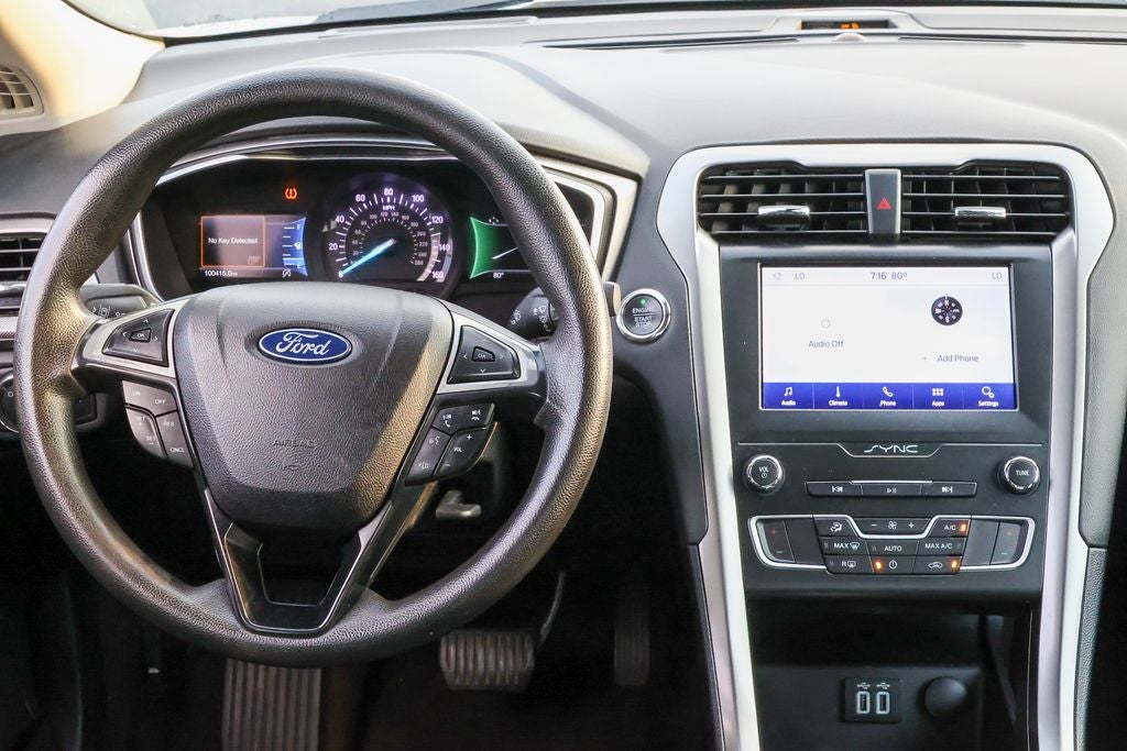 2020 Ford Fusion SE