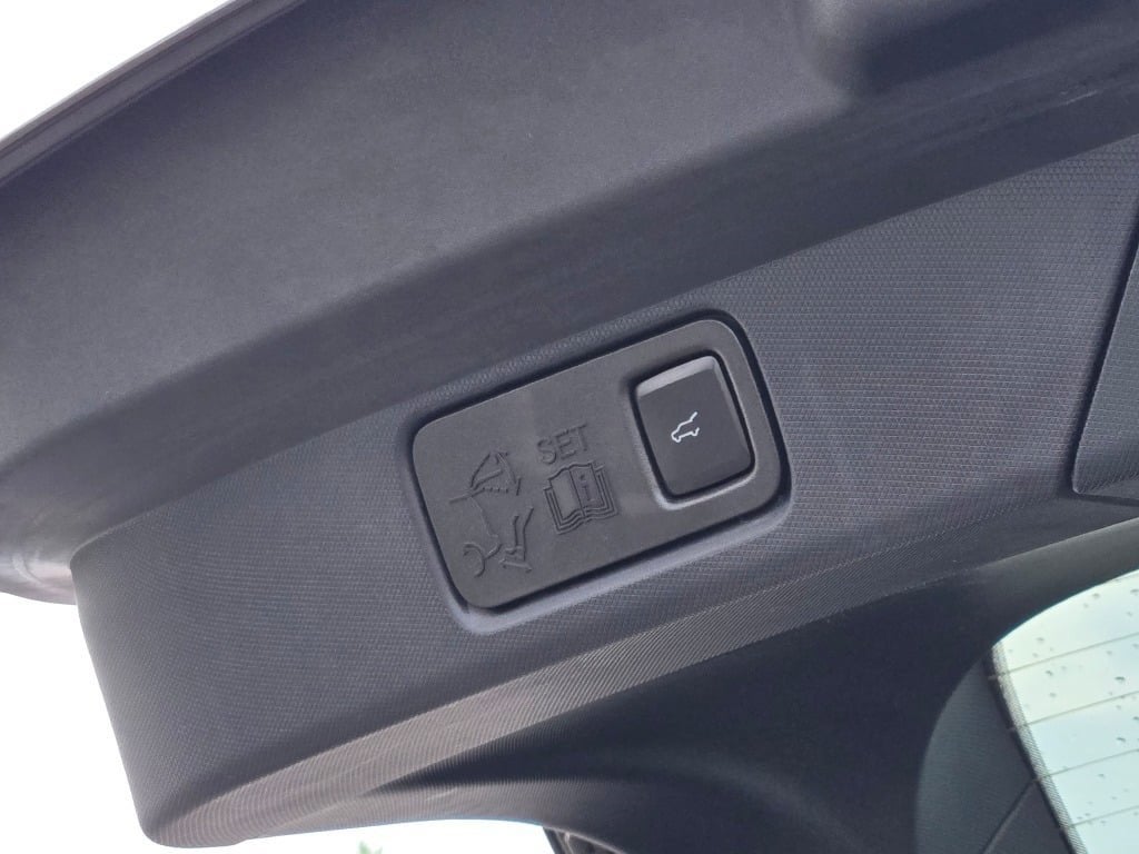 2022 Ford Mustang Mach-E Premium