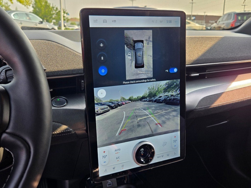 2022 Ford Mustang Mach-E GT